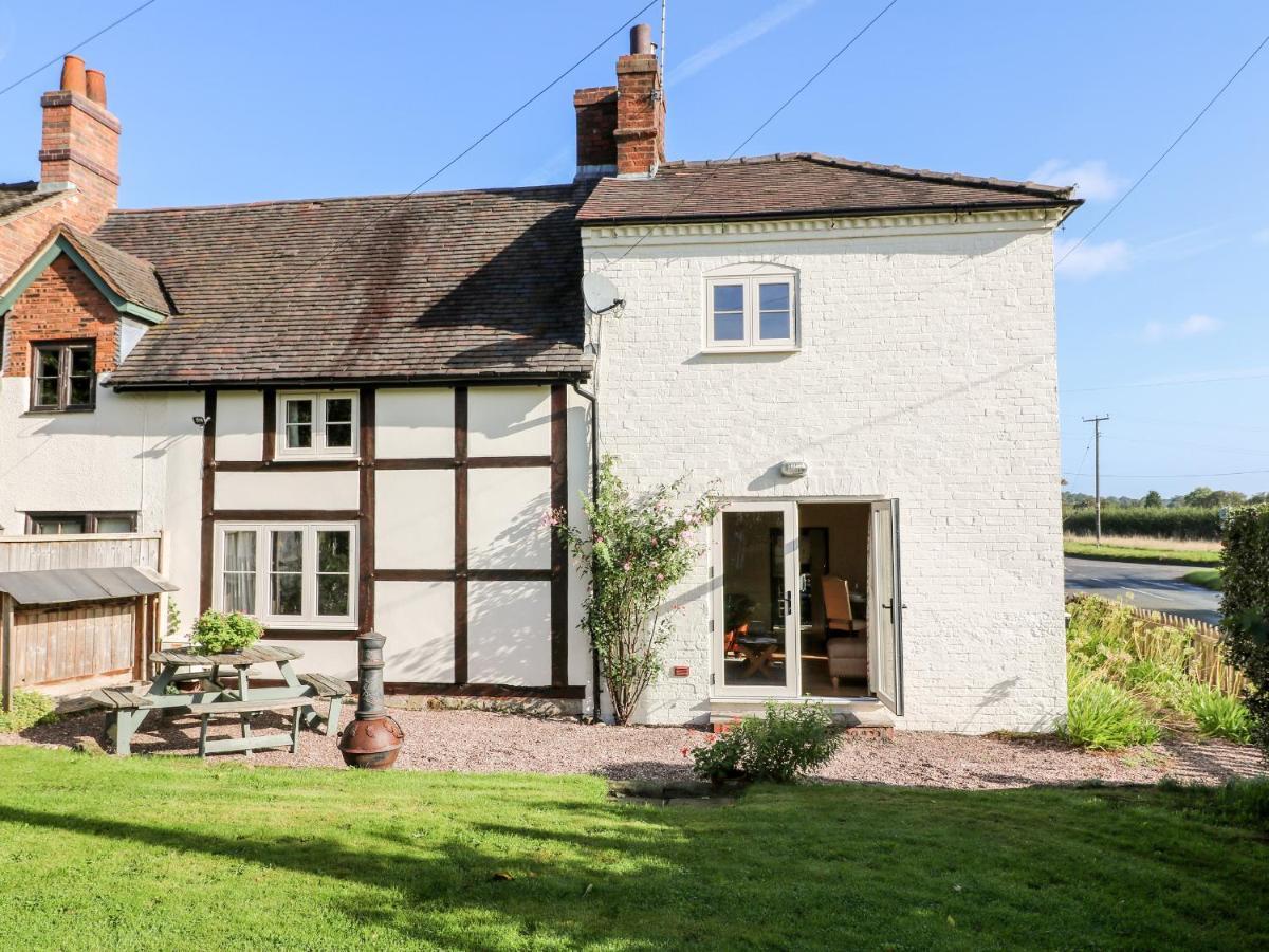 Bluebell Cottage Rugeley Kültér fotó